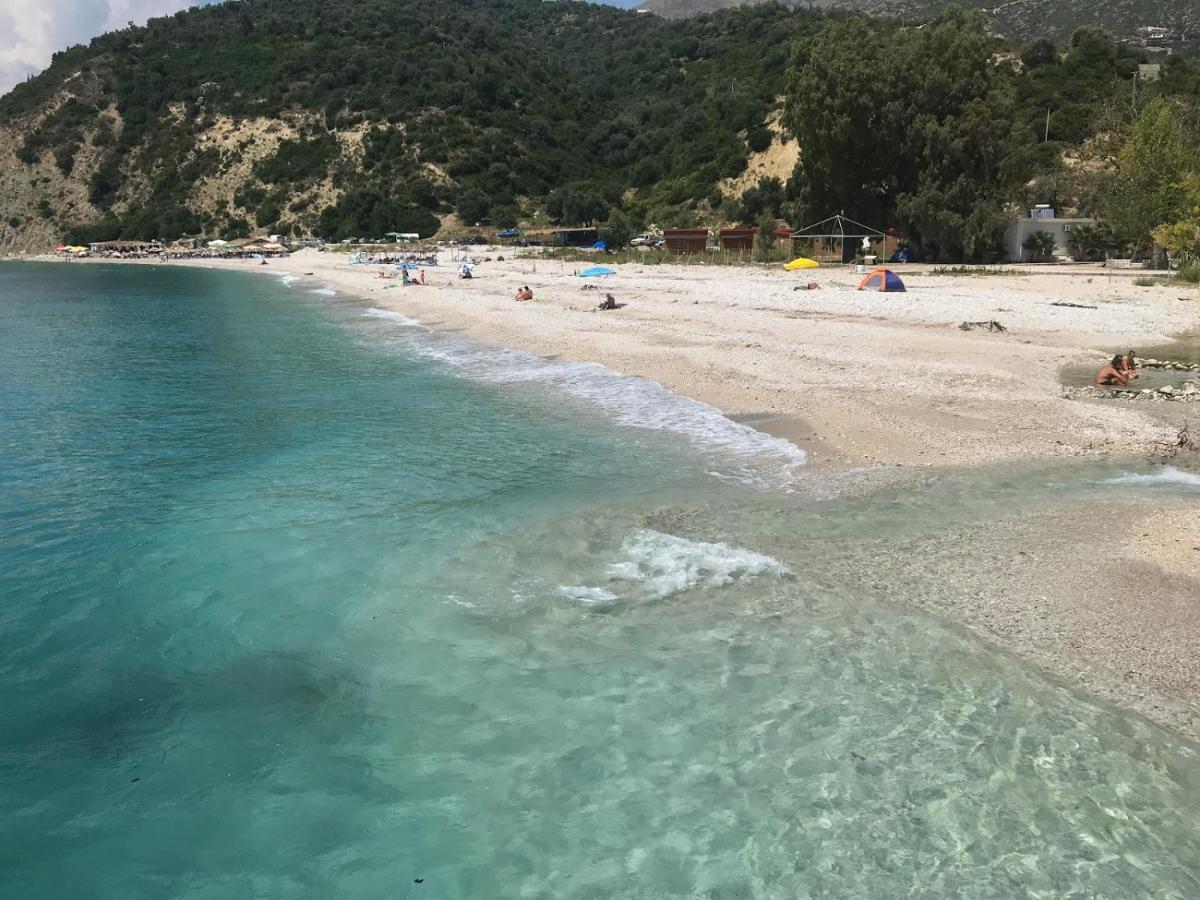 Bunec Seascape Villa Piqeras Ngoại thất bức ảnh