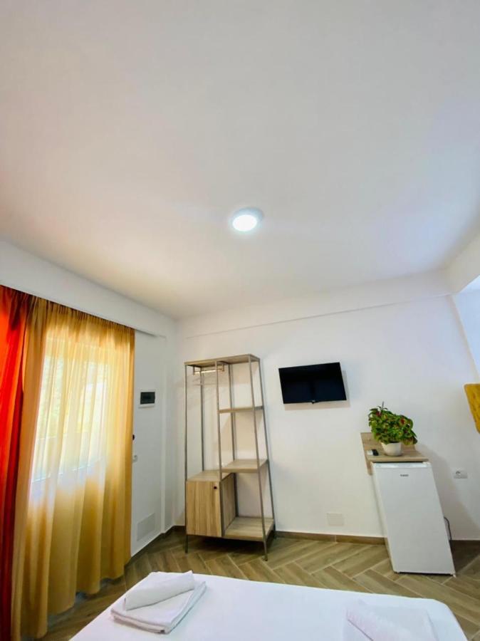 Bunec Seascape Villa Piqeras Ngoại thất bức ảnh