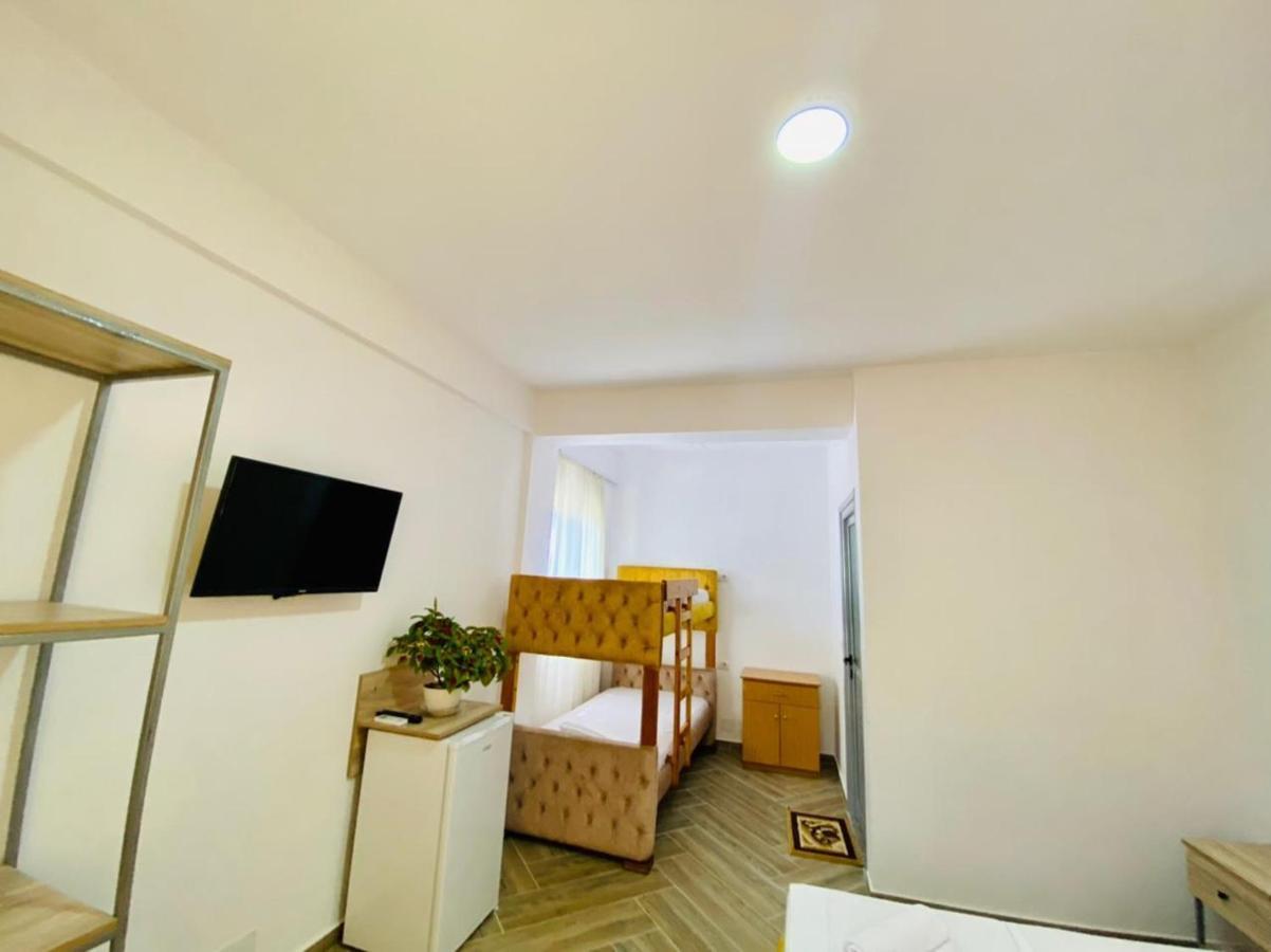 Bunec Seascape Villa Piqeras Ngoại thất bức ảnh