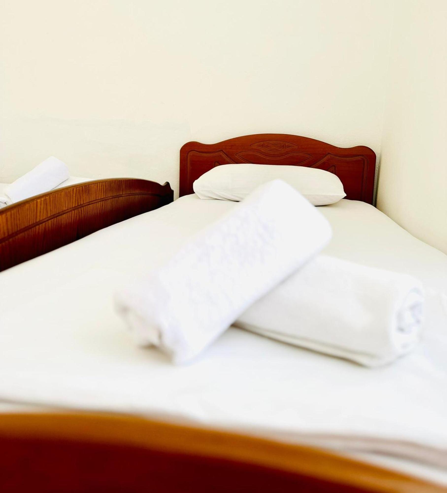 Bunec Seascape Villa Piqeras Ngoại thất bức ảnh