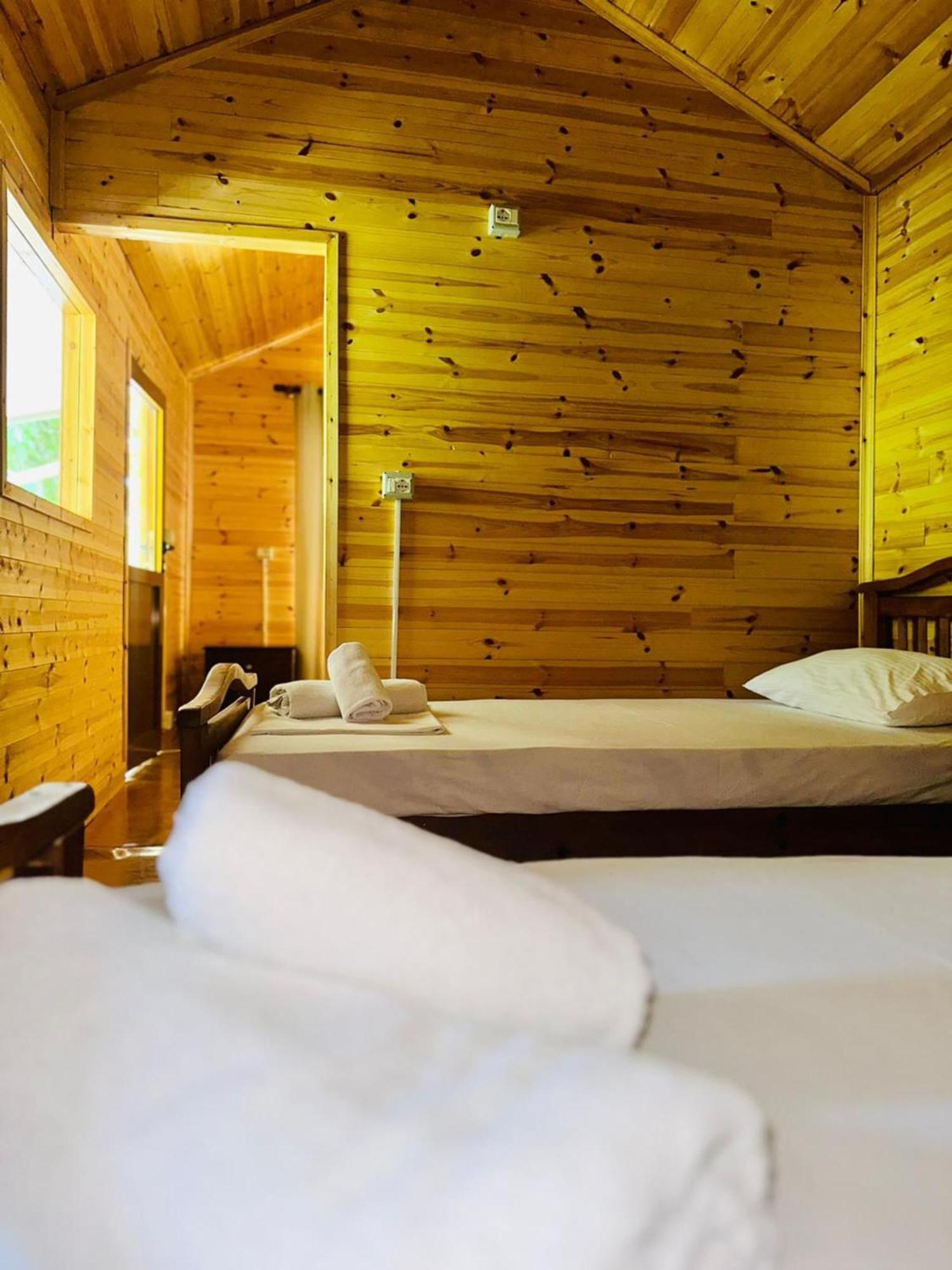 Bunec Seascape Villa Piqeras Ngoại thất bức ảnh