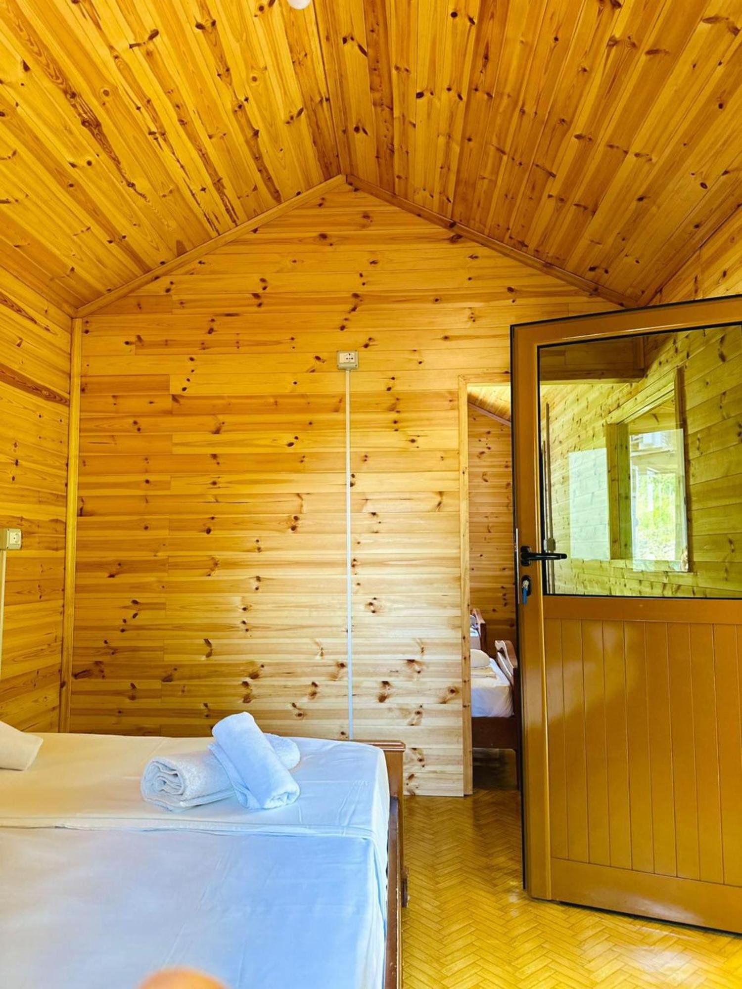Bunec Seascape Villa Piqeras Ngoại thất bức ảnh