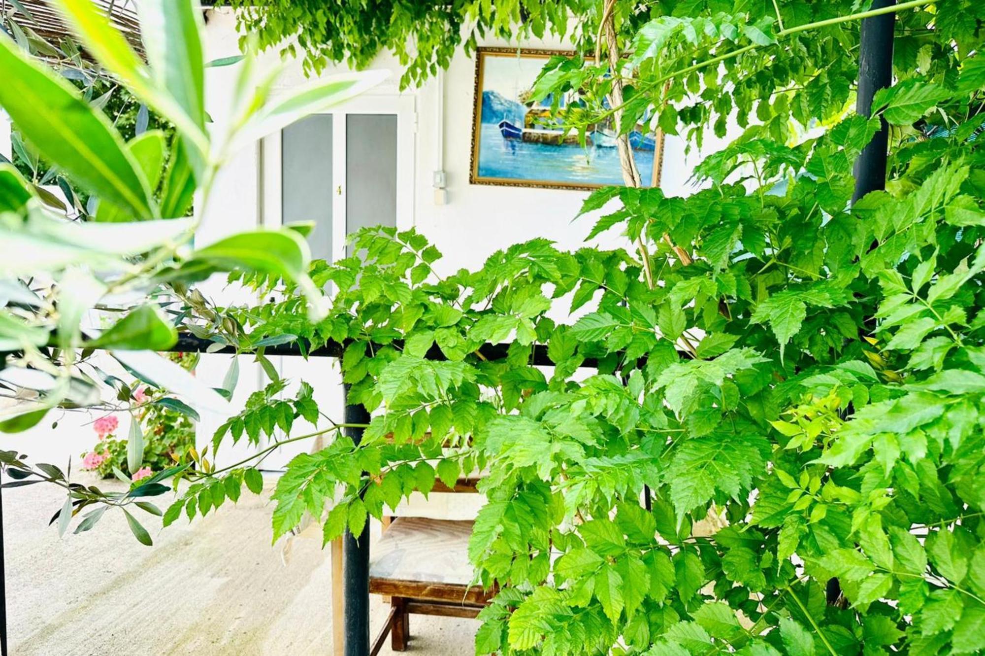 Bunec Seascape Villa Piqeras Ngoại thất bức ảnh